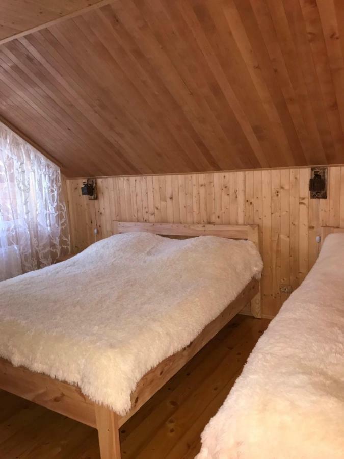Holiday home ялинка Migovo